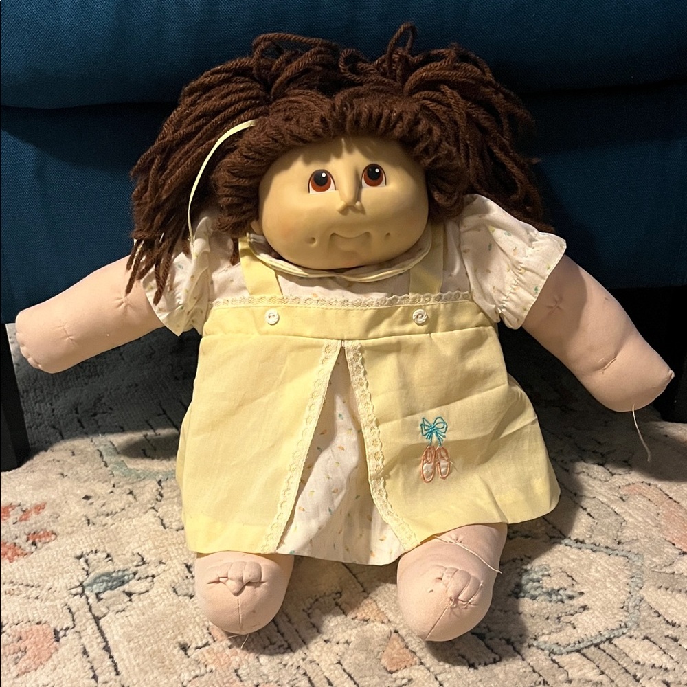 Vintage Cabbage Patch Doll (1984 M N Thomas)